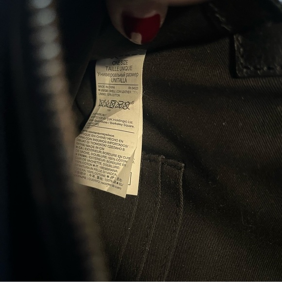 Banana Republic Black Crossbody Leather Croc Embossed Print Front Flap Bag - Picture 6 of 8